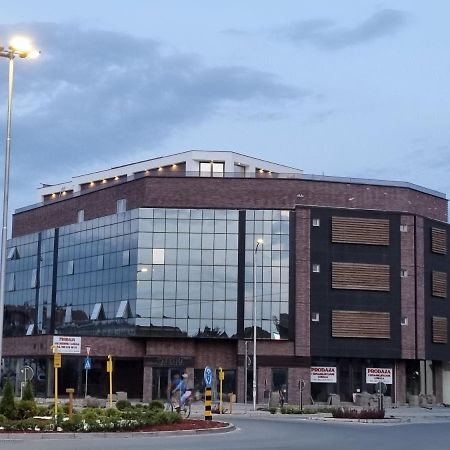 Sky Apartmani & Spa Лесковац Екстер'єр фото