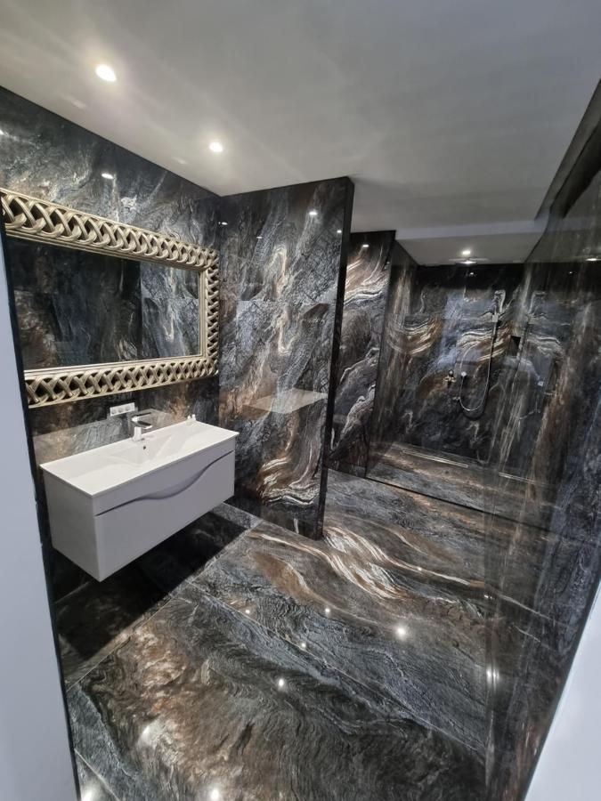 Sky Apartmani & Spa Лесковац Екстер'єр фото