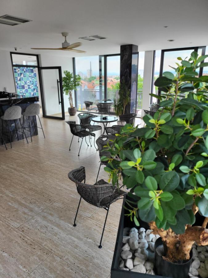 Sky Apartmani & Spa Лесковац Екстер'єр фото