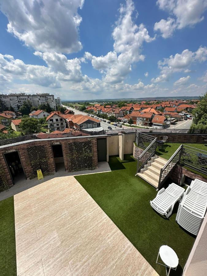 Sky Apartmani & Spa Лесковац Екстер'єр фото