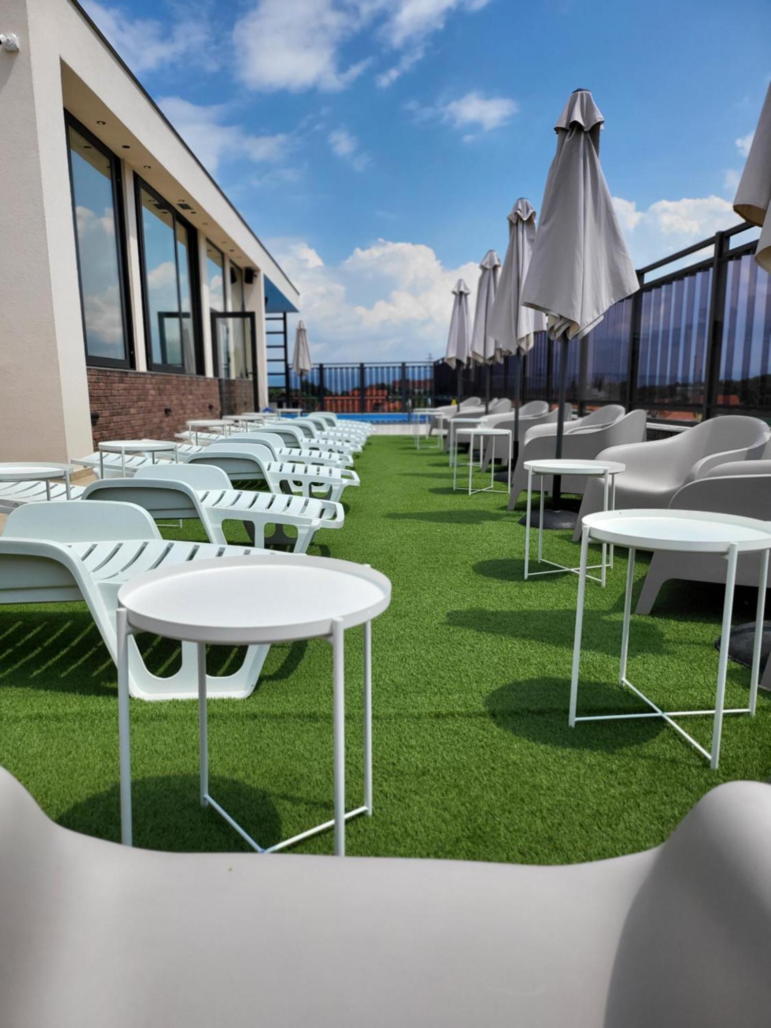 Sky Apartmani & Spa Лесковац Номер фото